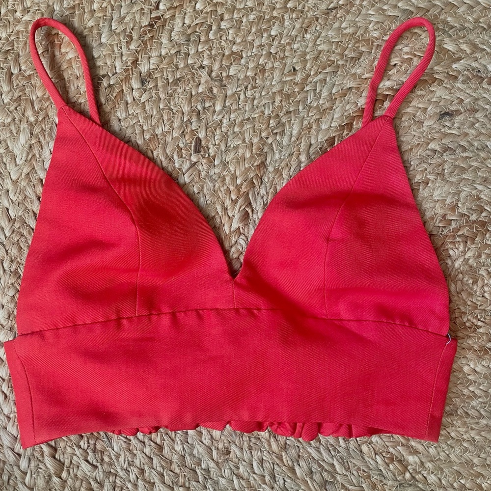 beautiful red tank crop top!! beautiful shade of red and pops on anyone!